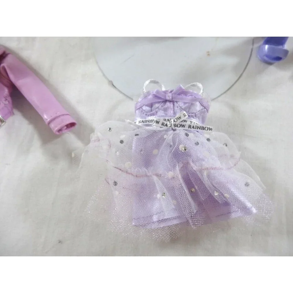Rainbow High Cheer VIOLET WILLOW Purple Fashion‎ Doll